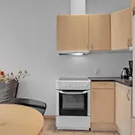Stunning In With Kitchen *